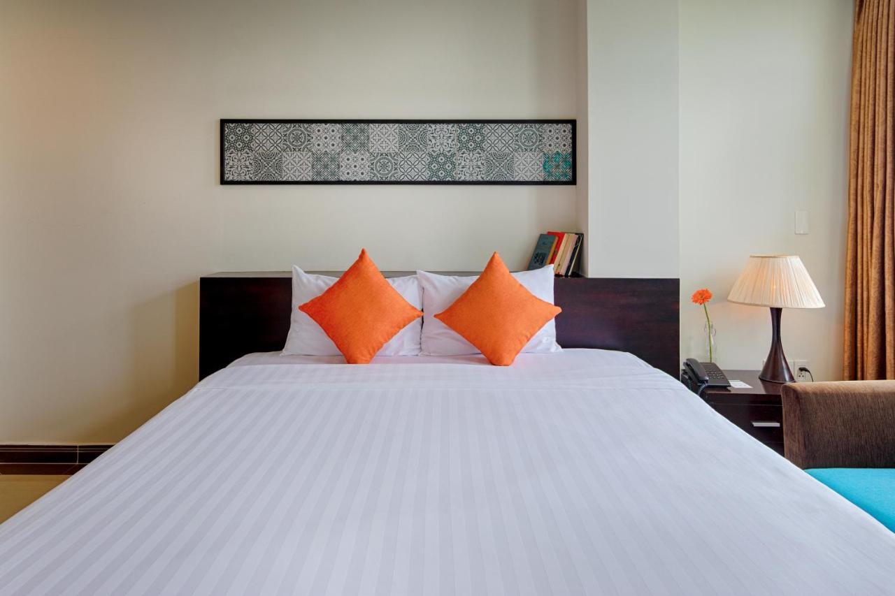 Beach House An Thuong Hotel Da Nang Exterior photo
